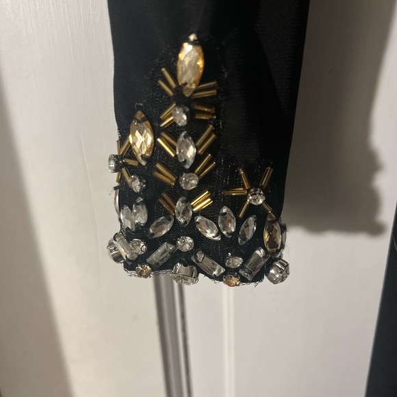 Mac Duggal One Sleeve Beaded Cuff Side Twist Gown - Picture 9 of 10